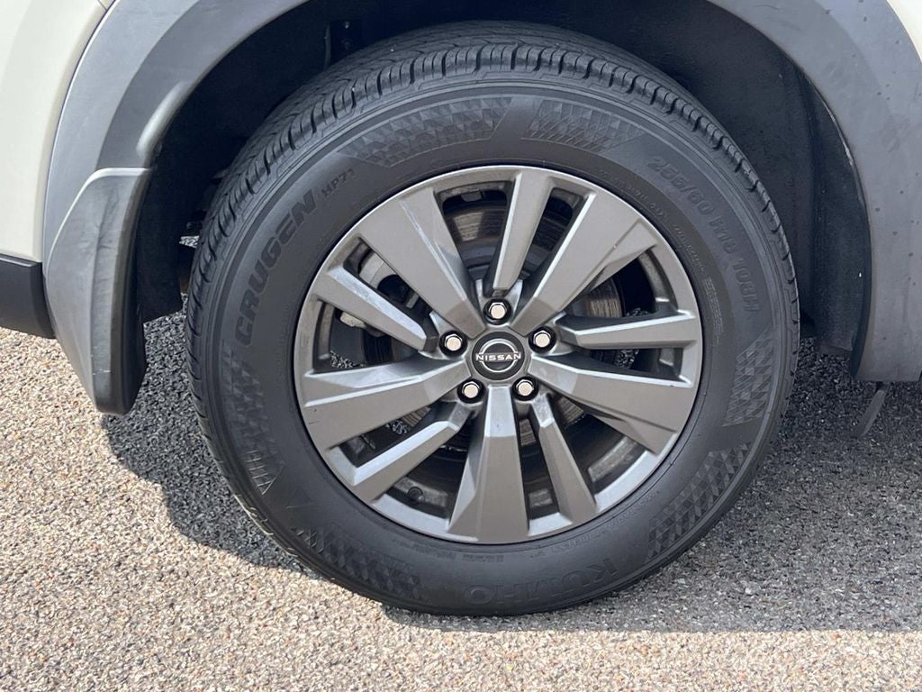 2023 Nissan Pathfinder SV 4WD