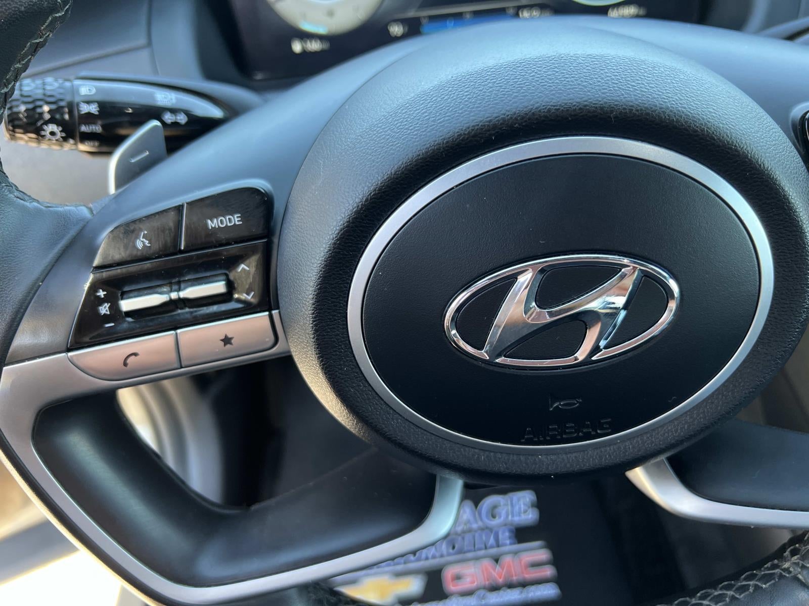 2023 Hyundai Santa Cruz SEL Premium