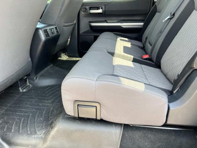2017 Toyota Tundra SR5 5.7L V8