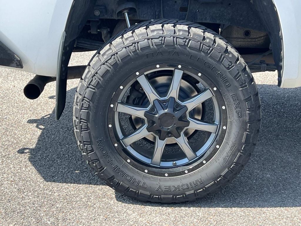 2017 Toyota Tundra SR5 5.7L V8