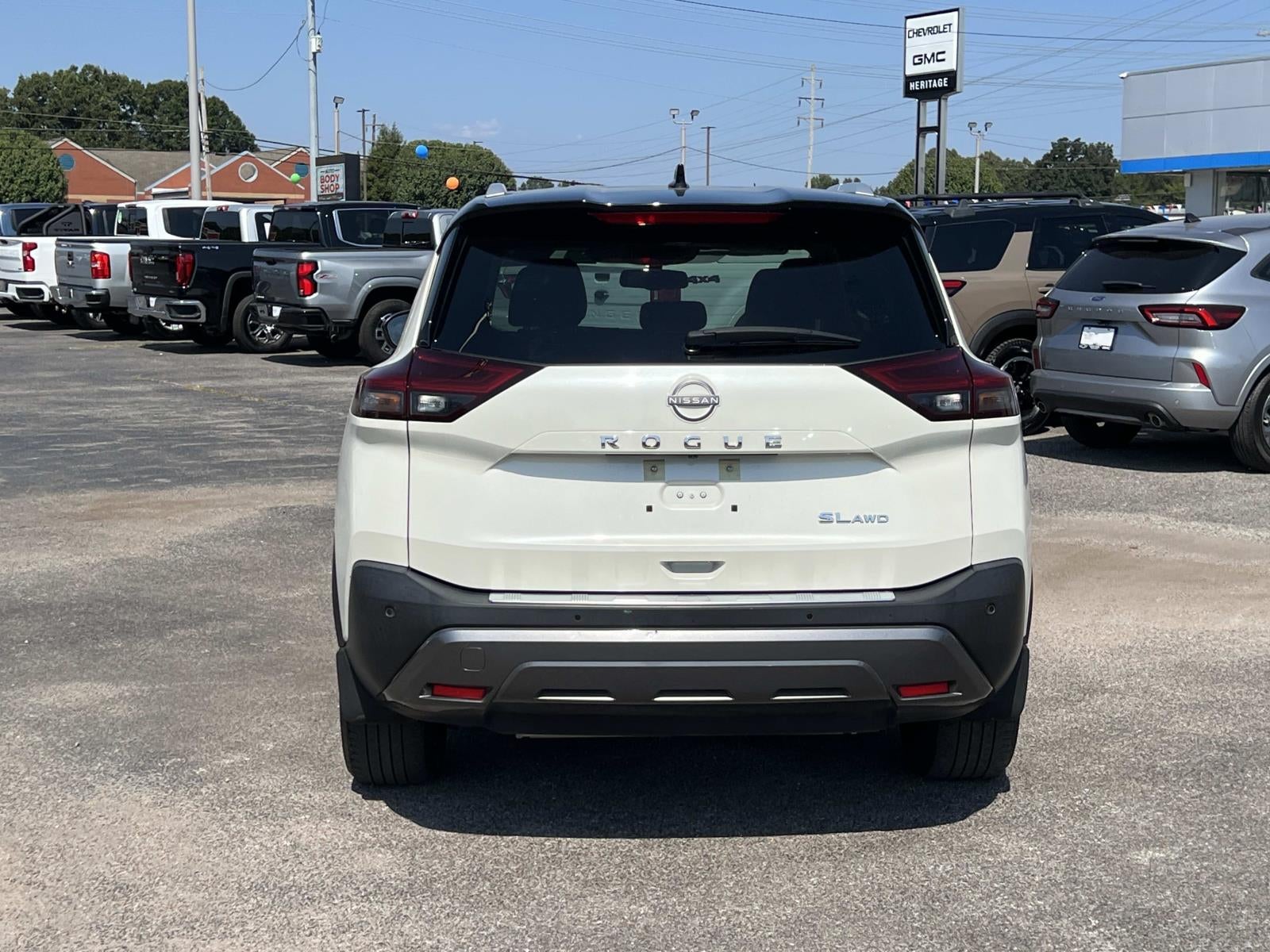 2023 Nissan Rogue SL Intelligent AWD