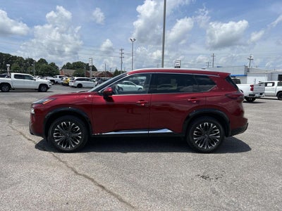2025 Nissan Rogue Platinum