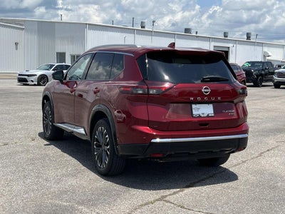 2025 Nissan Rogue Platinum