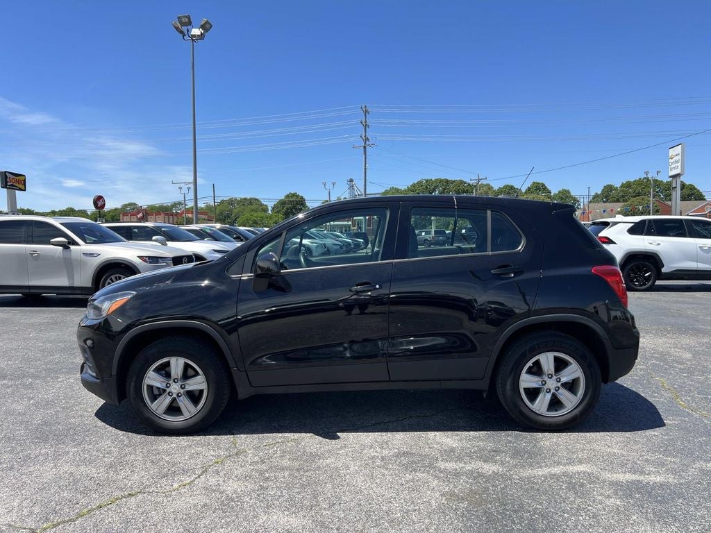 2022 Chevrolet Trax LS