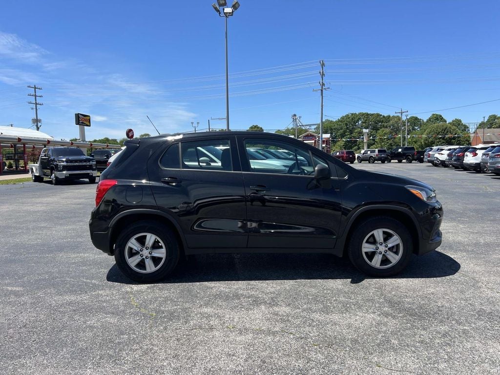 2022 Chevrolet Trax LS
