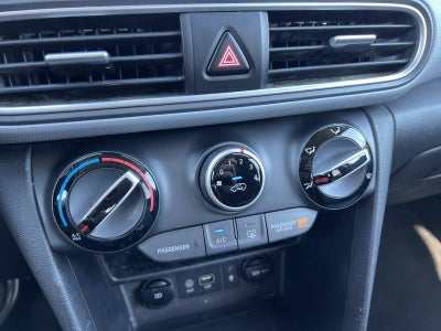 2021 Hyundai Kona SEL Plus