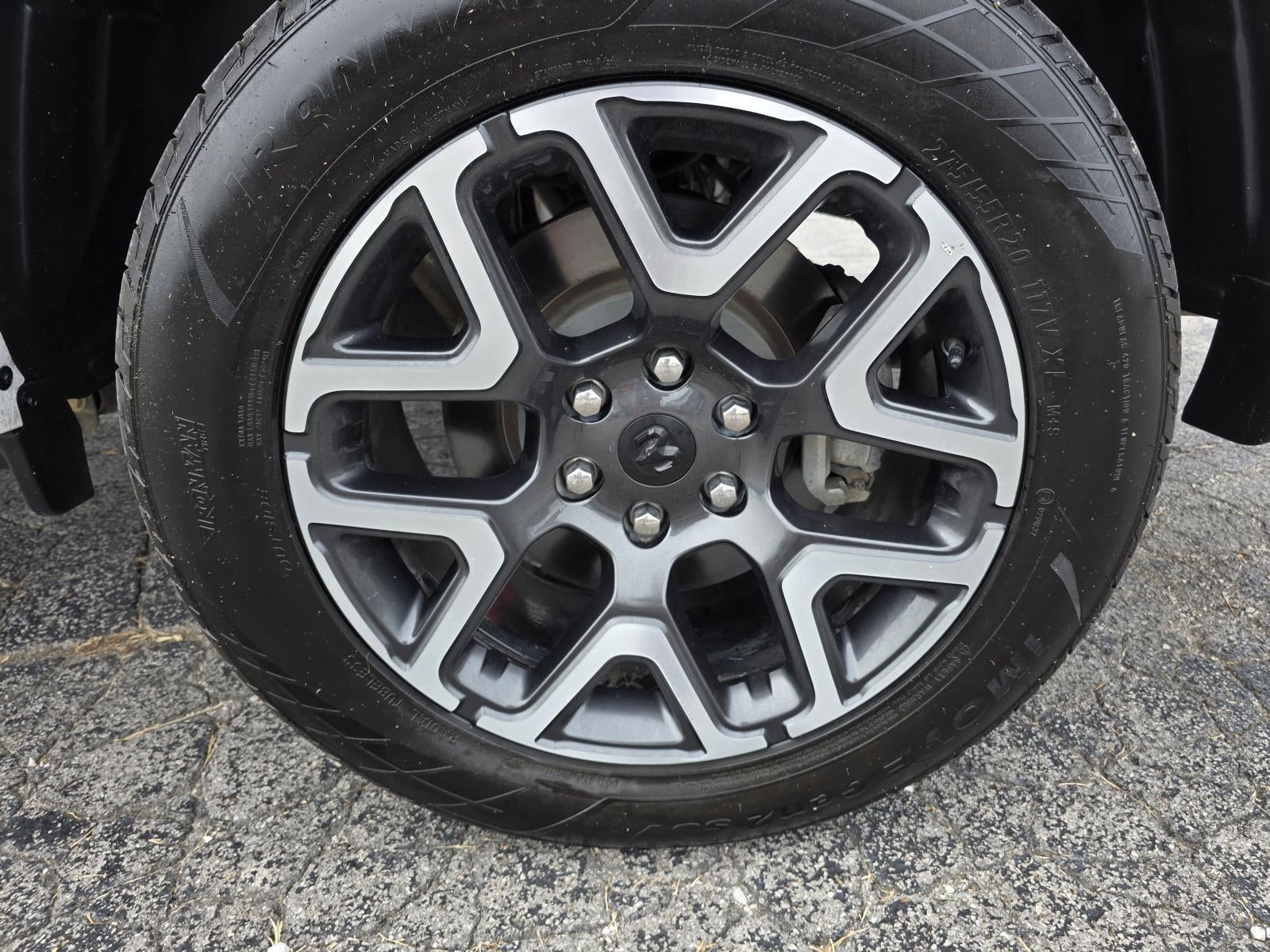 2025 RAM 1500 Laramie