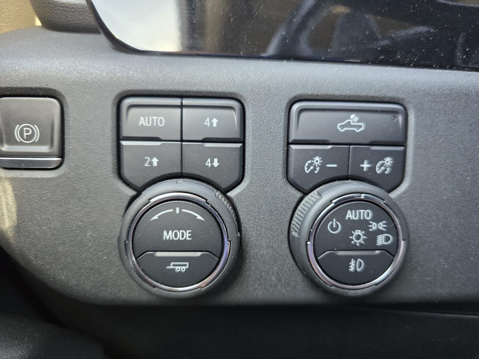 2023 Chevrolet Silverado RST