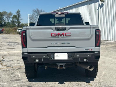 2024 GMC Sierra AT4