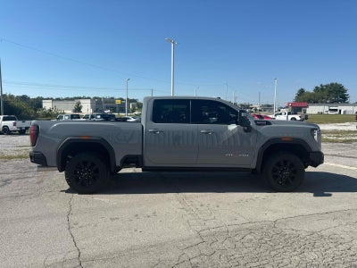 2024 GMC Sierra AT4