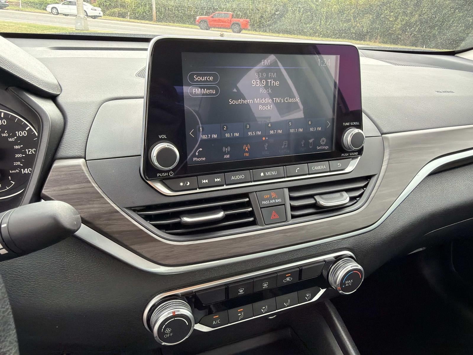 2025 Nissan Altima SV