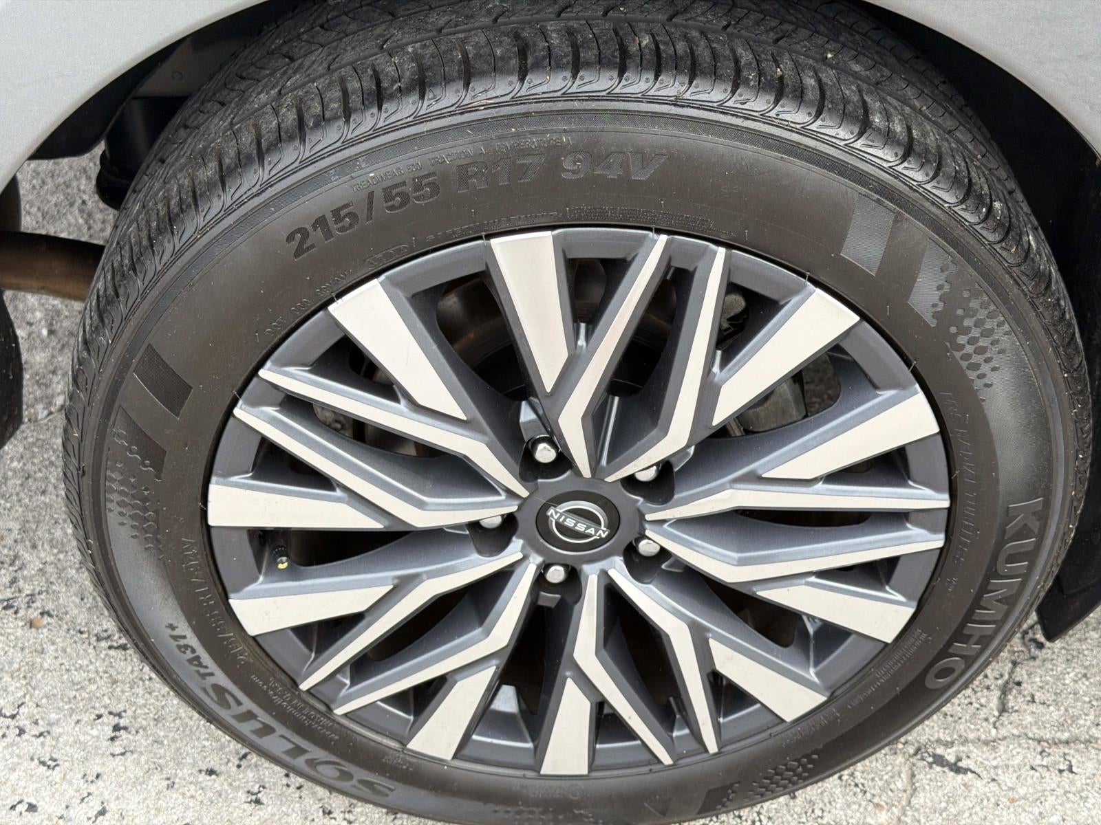 2025 Nissan Altima SV