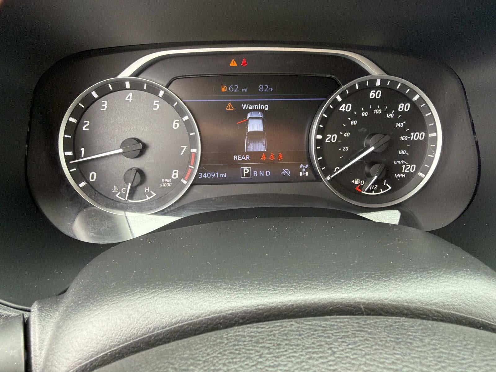 2024 Nissan Frontier SV