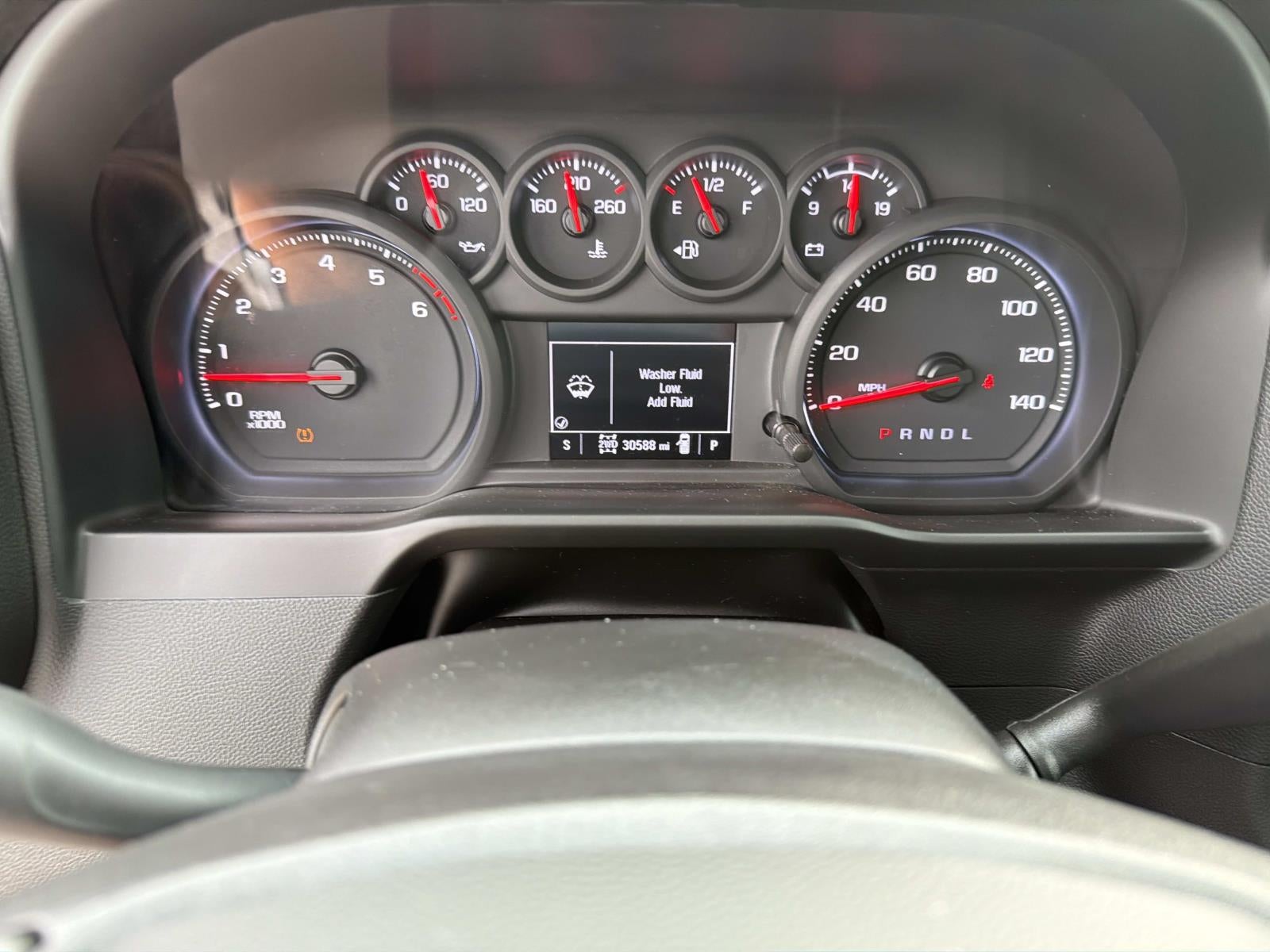 2025 Chevrolet Silverado Custom