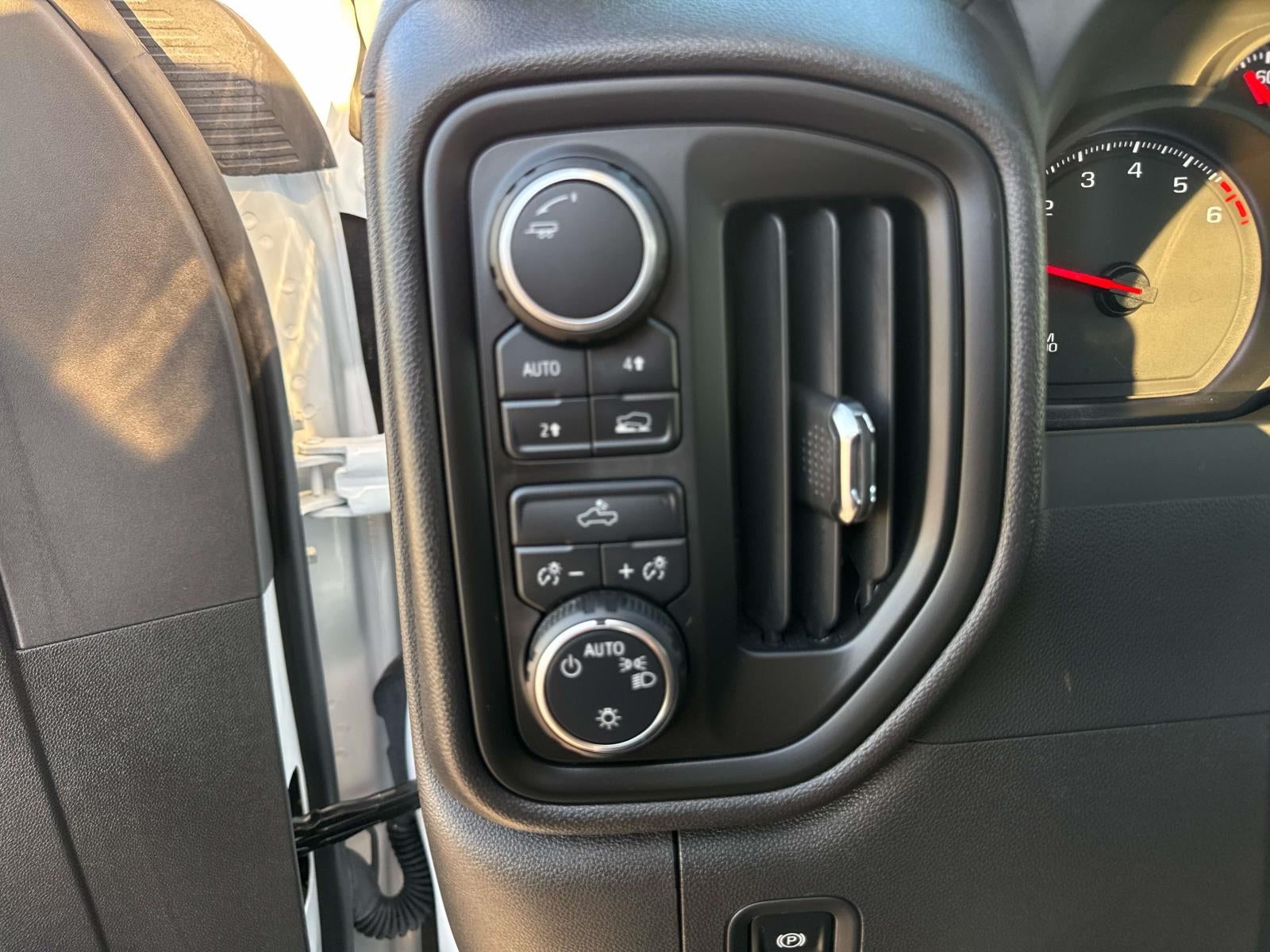2025 Chevrolet Silverado Work Truck