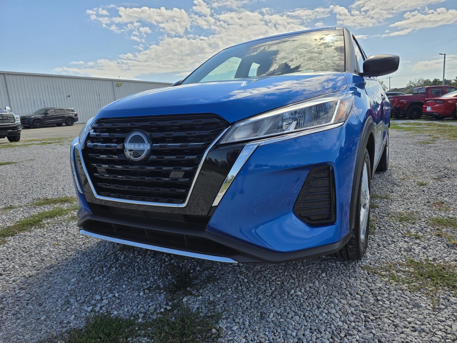 2025 Nissan Kicks Play S