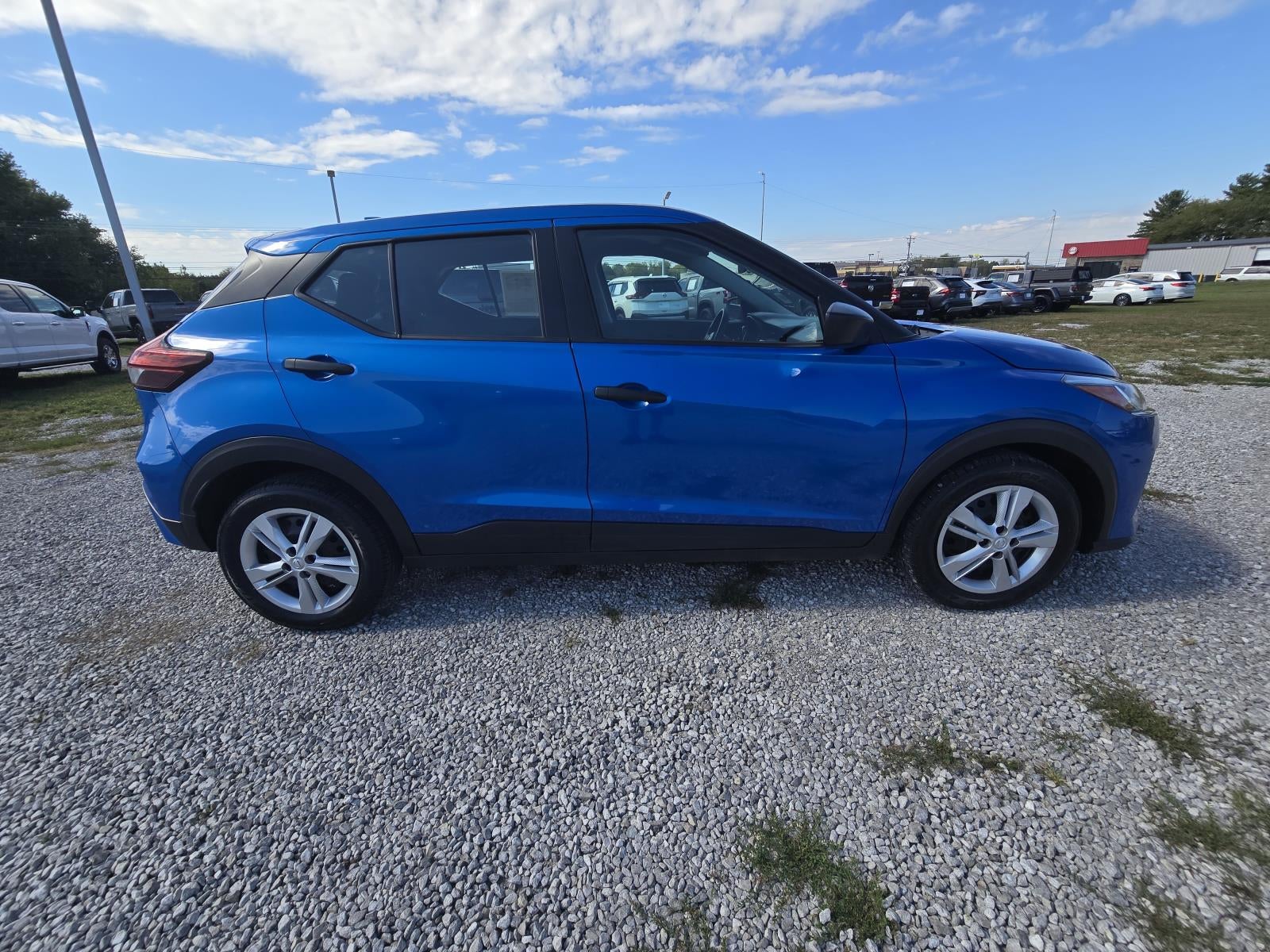 2025 Nissan Kicks Play S