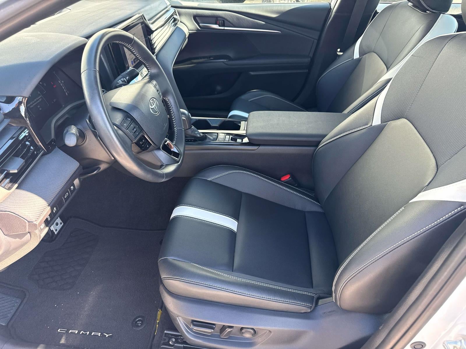 2026 Toyota Camry Hybrid SE