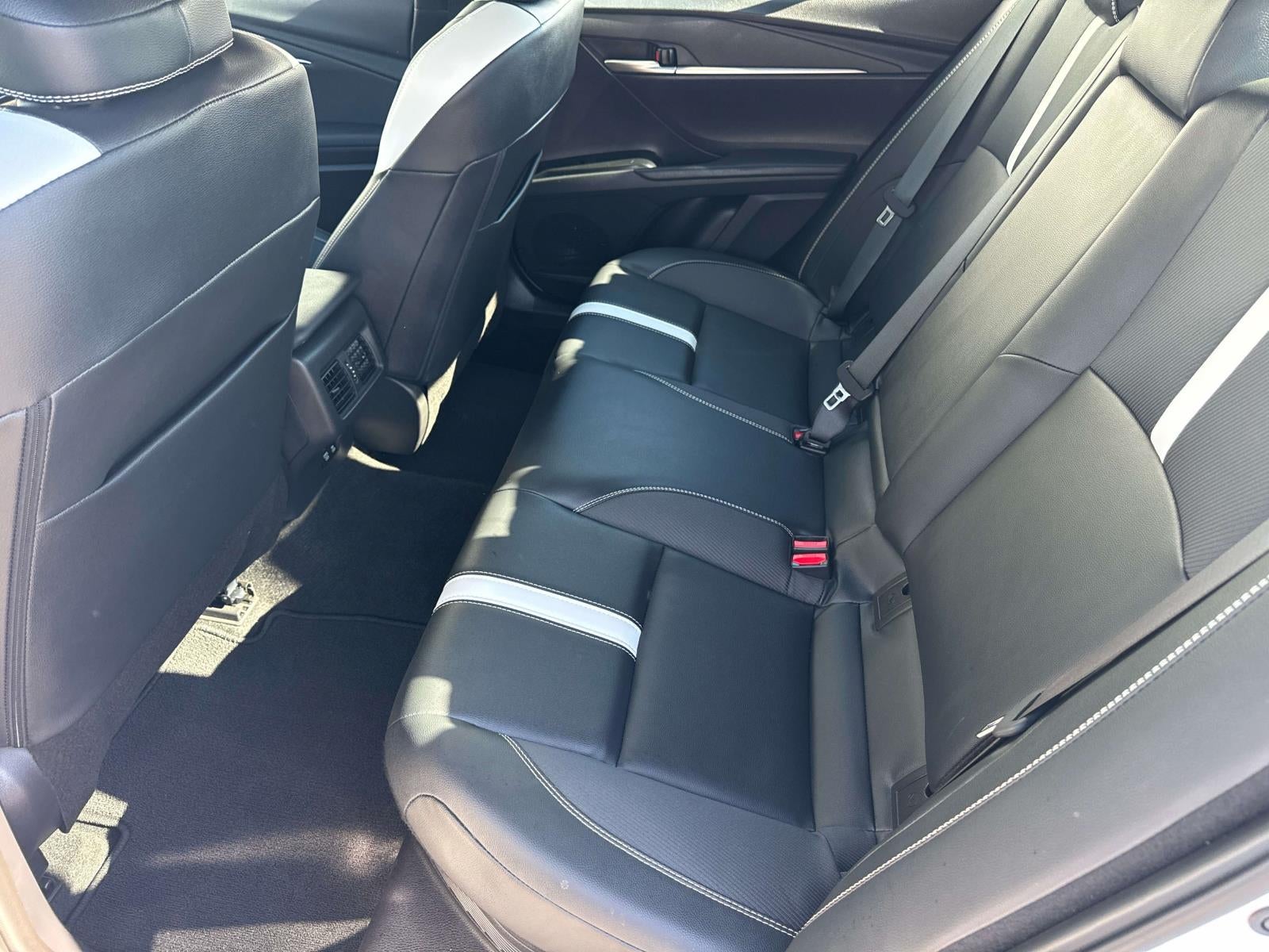 2026 Toyota Camry Hybrid SE