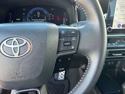 2026 Toyota Camry Hybrid SE