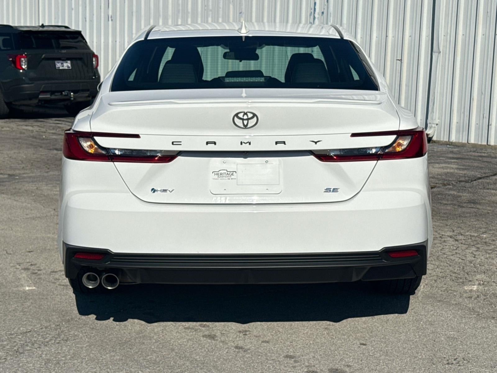 2026 Toyota Camry Hybrid SE