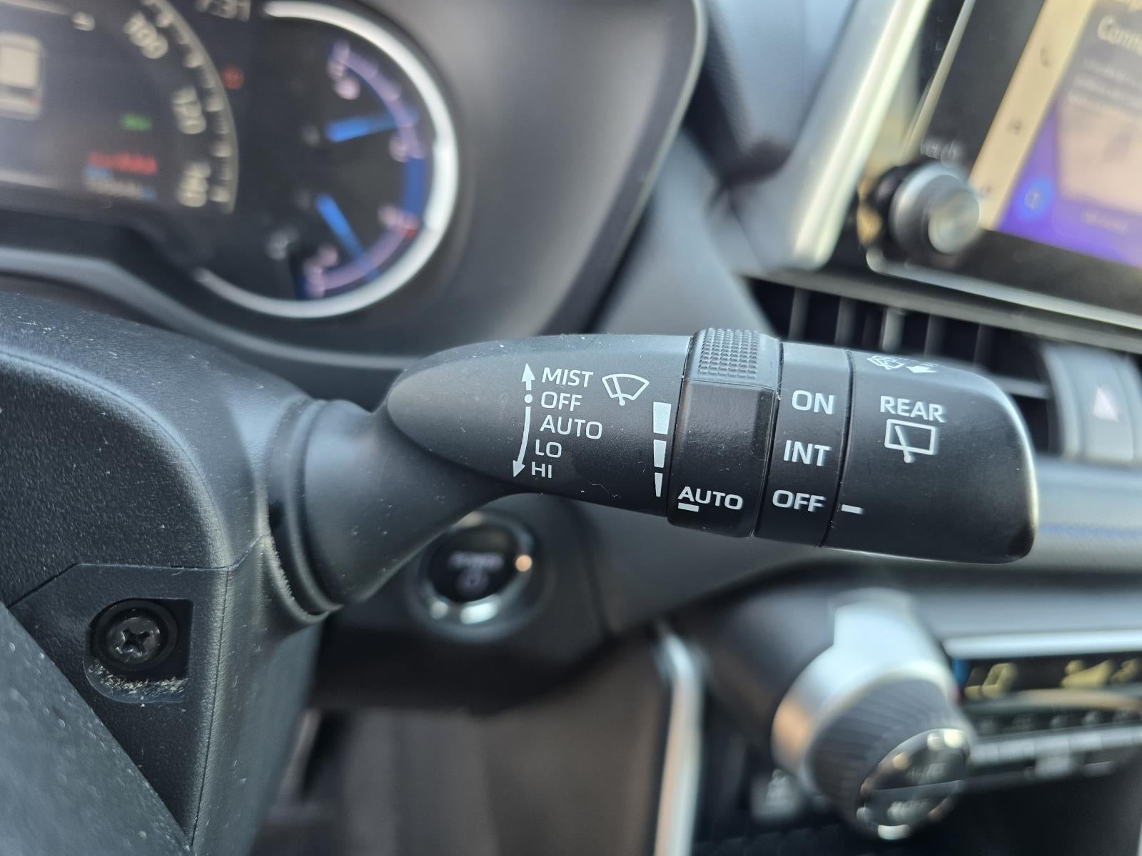 2023 Toyota RAV4 Hybrid Hybrid SE