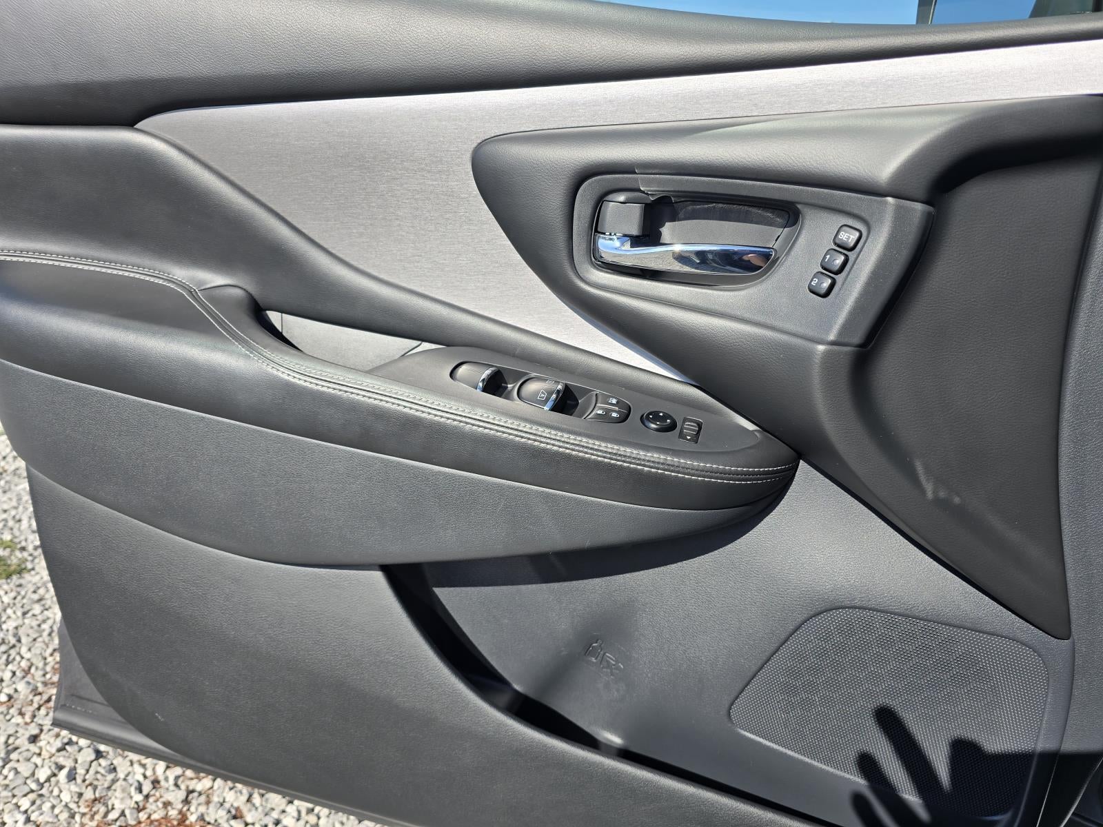 2023 Nissan Murano SL
