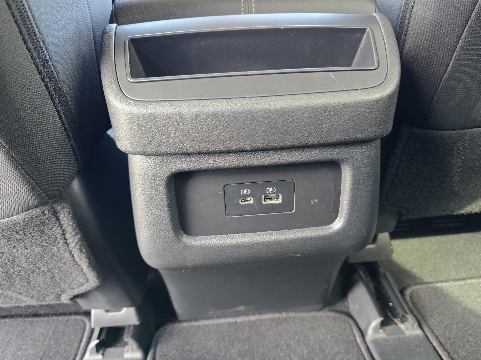 2025 Nissan Pathfinder S