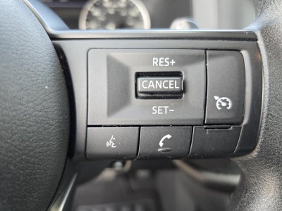 2025 Nissan Pathfinder S