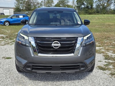 2025 Nissan Pathfinder S
