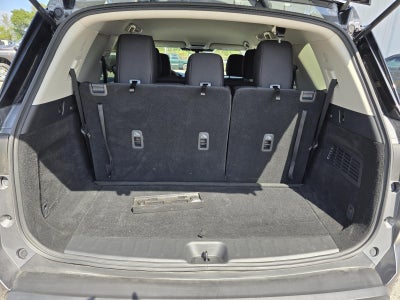 2025 Nissan Pathfinder S