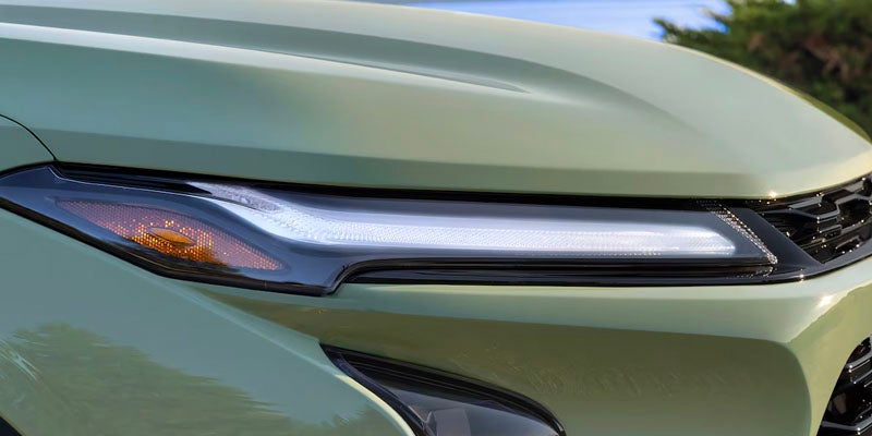Close up image of 2025 Chevy Trax front right headlight